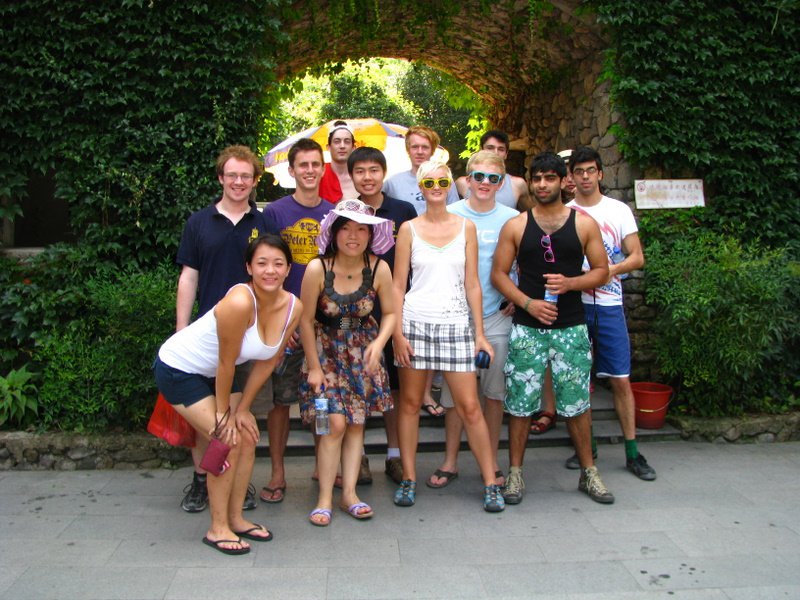 57435_490808535819_1007617_o(1)